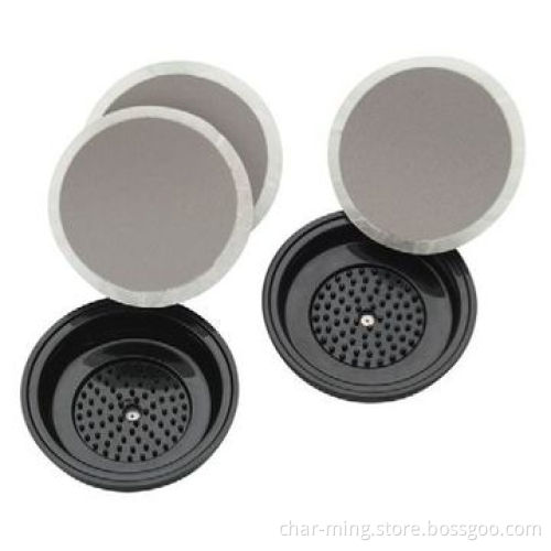 Espresso coffee maker in compact size with boiler and pump and with 2 interchangeable filter